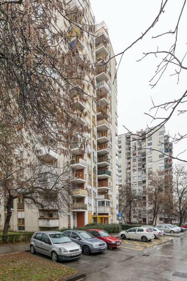 Apartament Penthouse "Sky 17" S Balkonom I Besplatnim Parkingom Zagrzeb Zewnętrze zdjęcie